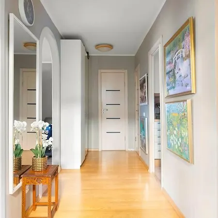 Apartament Felle Homestay *